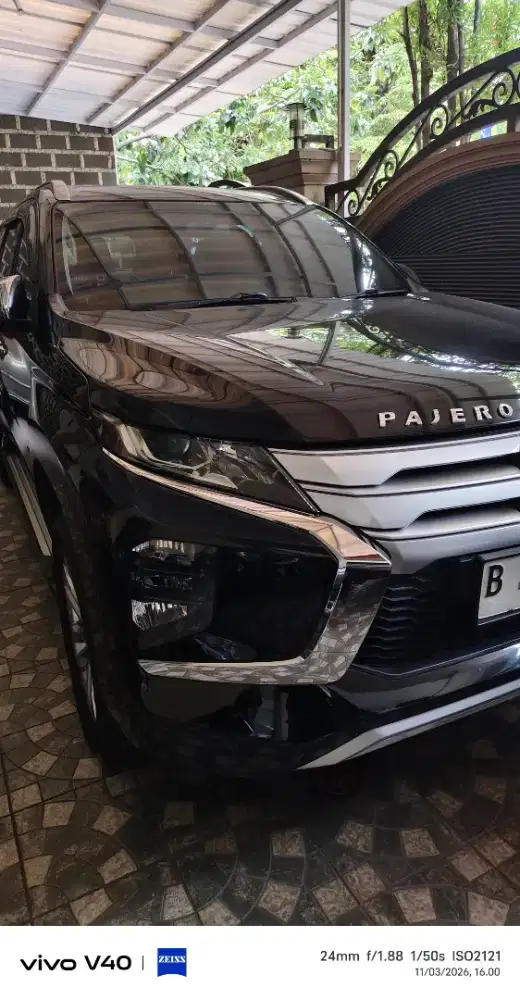 Disewakan mobil plus supir All New Xenia/ Pajero