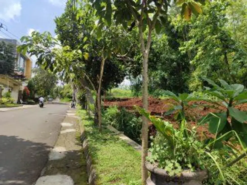 DIJUAL CEPAT! Tanah SHM Dekat UMM | Lokasi Panas