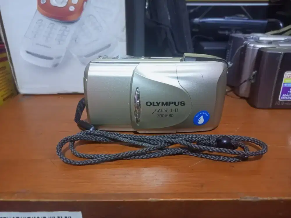 Kamera analog olympus perlu servis