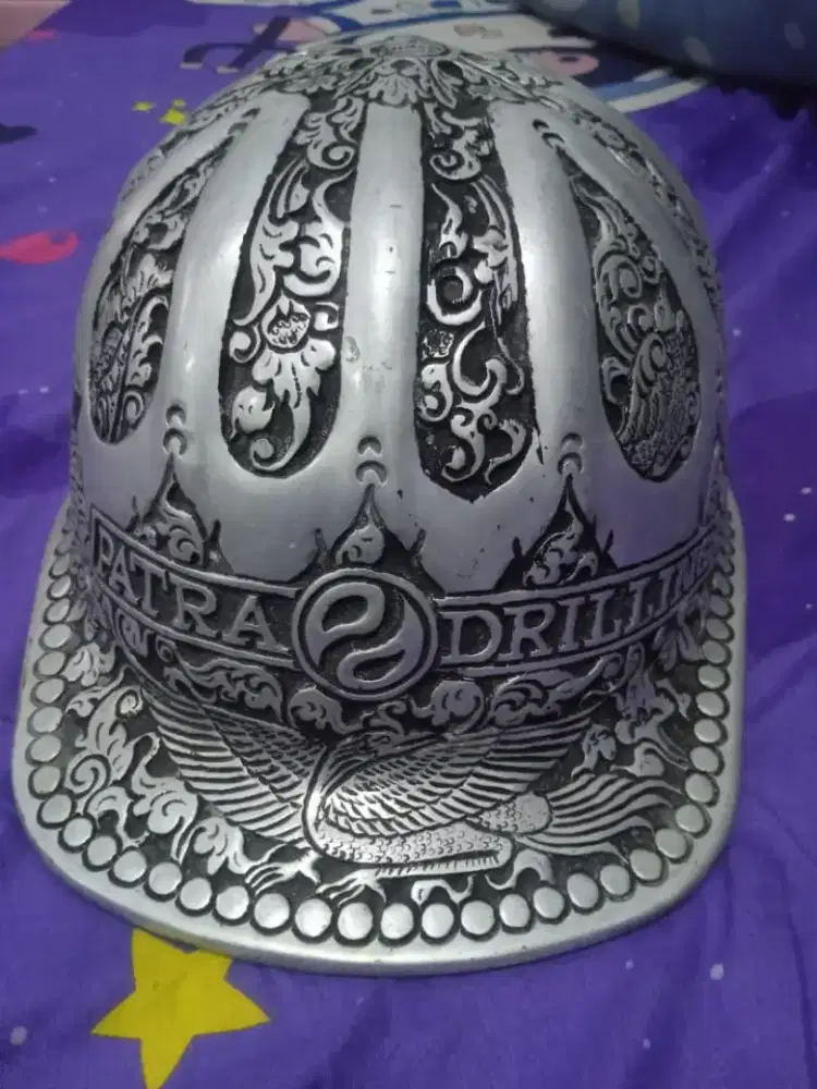 Helm antik Vintage Jadul unik jual cepat dapat aja