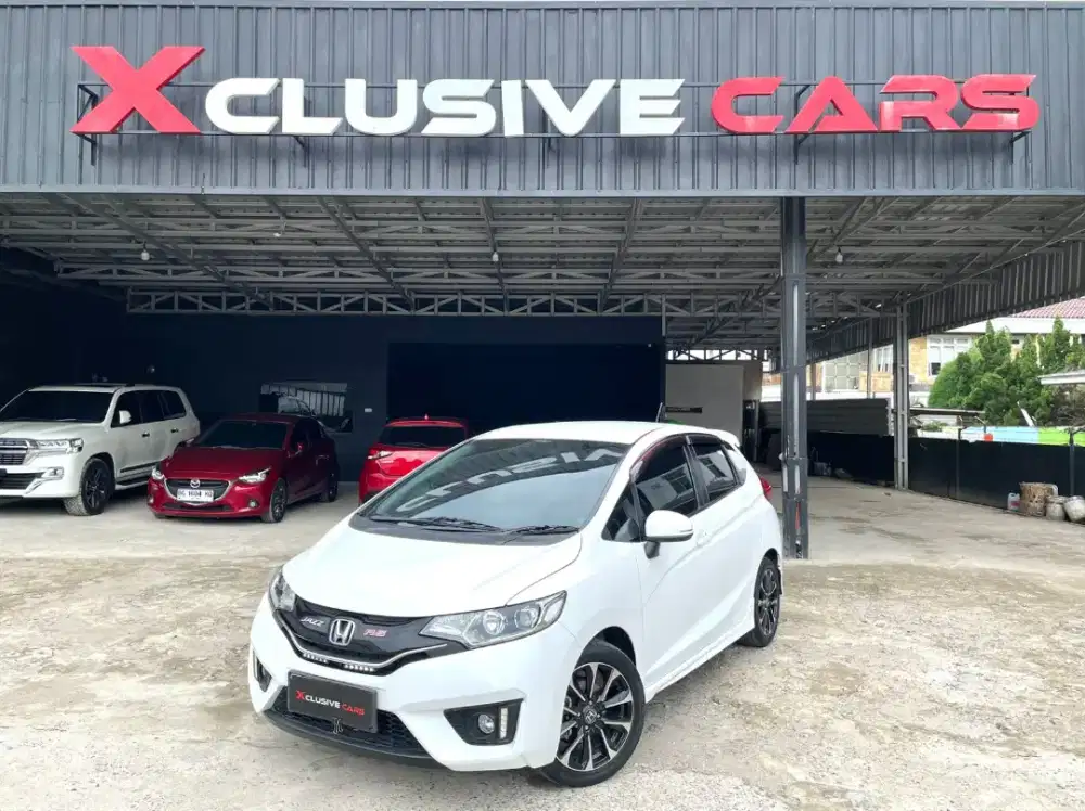 ( DP 20jt ) Honda Jazz RS 1.5 2017 Automatic, Vipcars