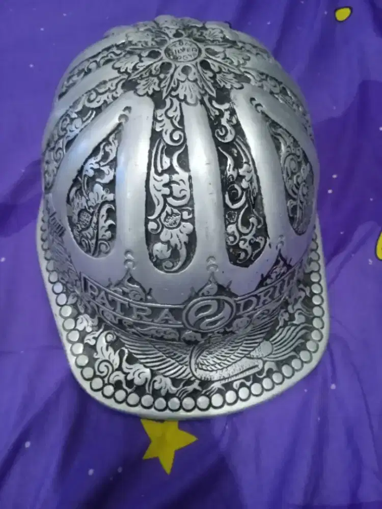 Helm antik unik jadul vintage jual siapa cepat dapat aja