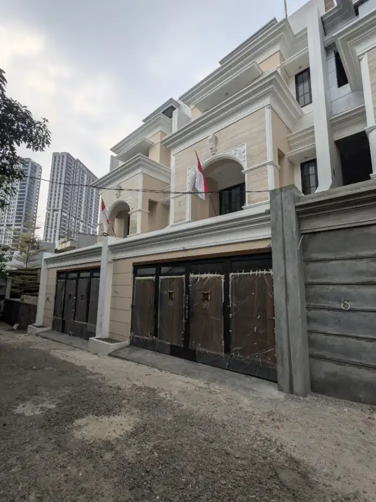 Rumah fresh baru siap huni di Pejaten Ps Minggu, Jak-sel