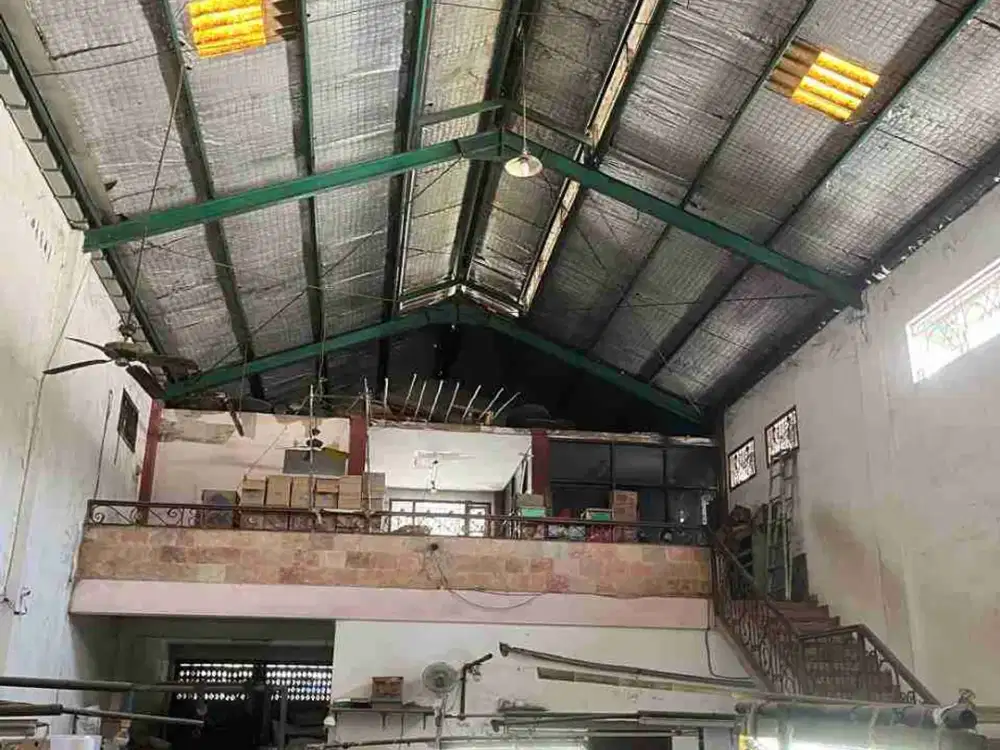 disewakan ruang usaha model los di Merr