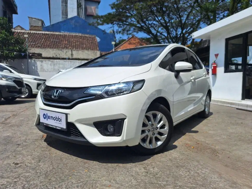 DP MURAH Honda Jazz 1.5 S Bensin-MT 2018 Putih CTGVB