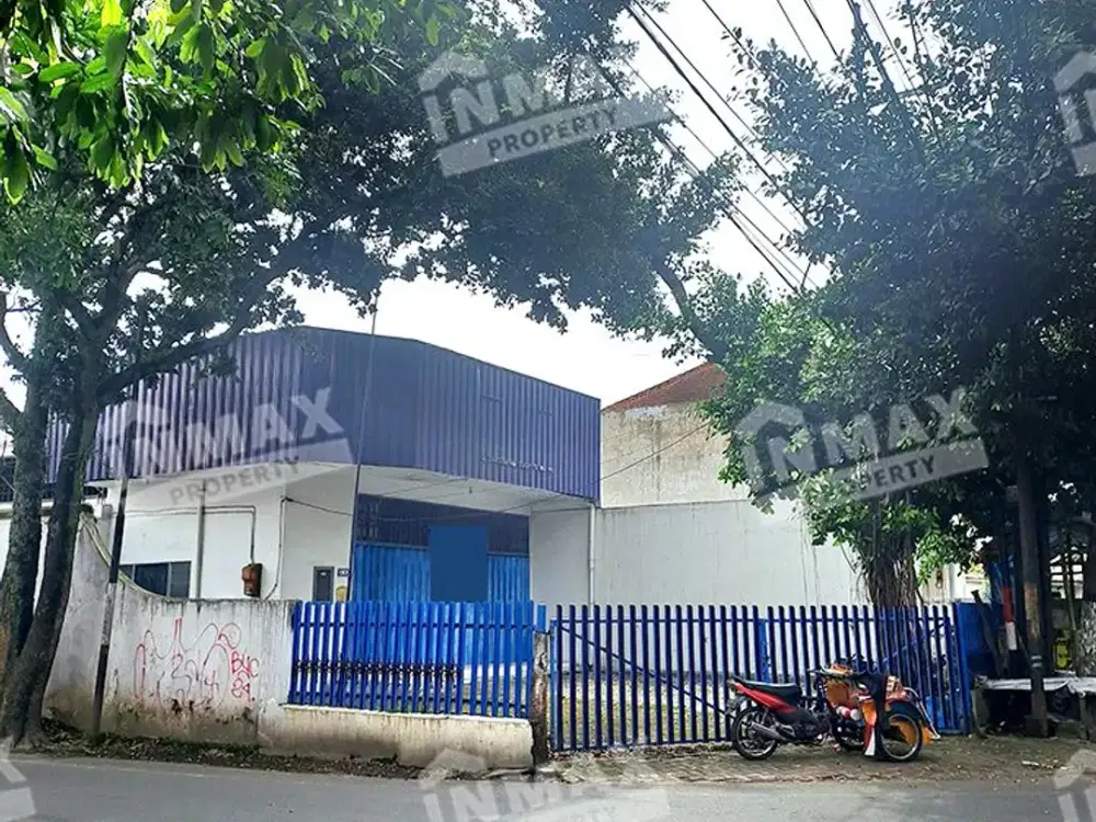 Disewakan Gudang di Pusat Bisnis Blimbing Malang, Row Jalan Lebar
