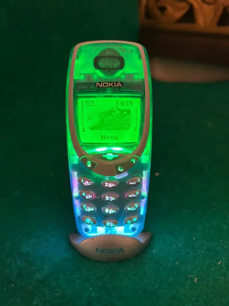 Nokia 3310 transparan RGB modif