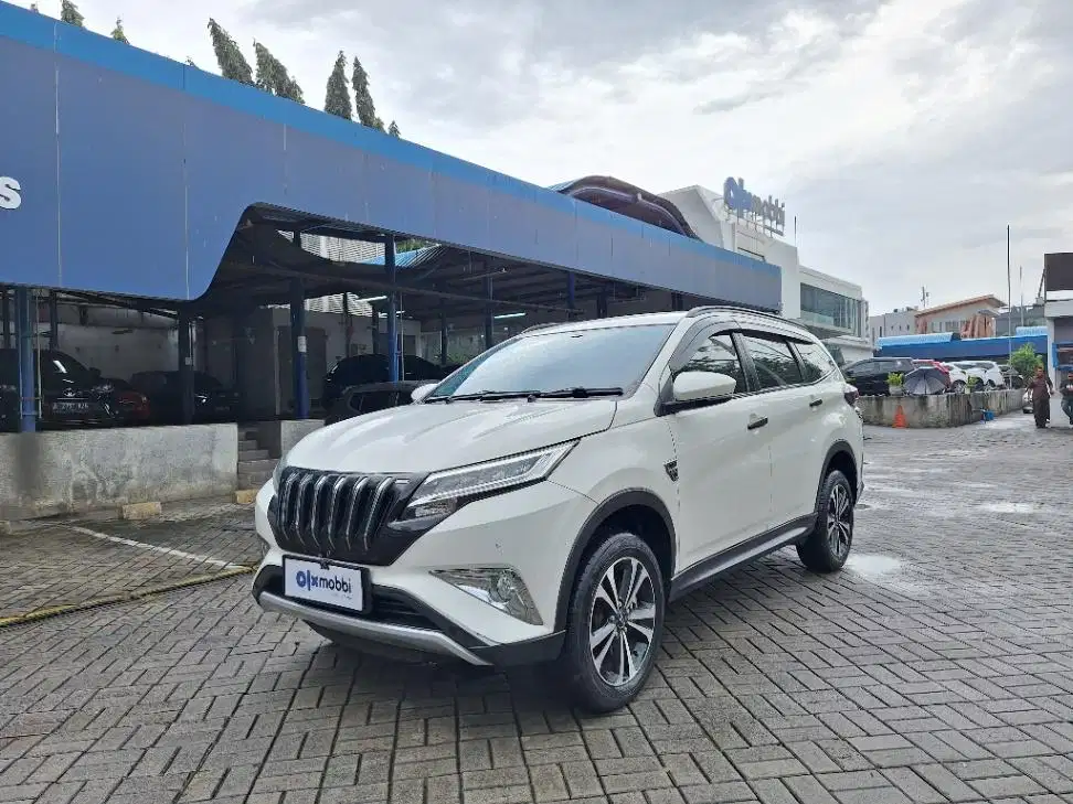 LOW DP Daihatsu Terios 1.5 R Bensin-MT 2019 3JD