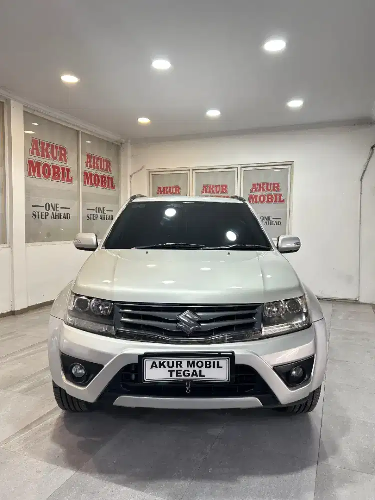 ISTIMEWA BANGETTTT SUZUKI GRAND VITARA MANUAL 2012 ABU2 SIAP PAKAI