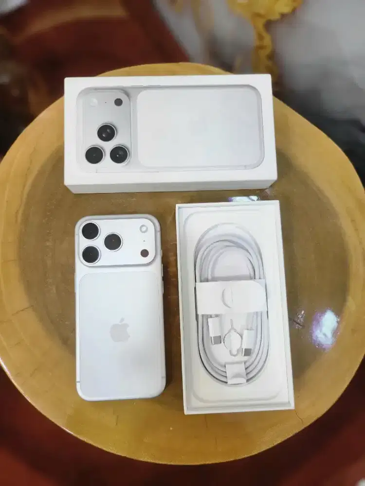 IPHONE 17 PRO 512GB IBOX LIKE NEW