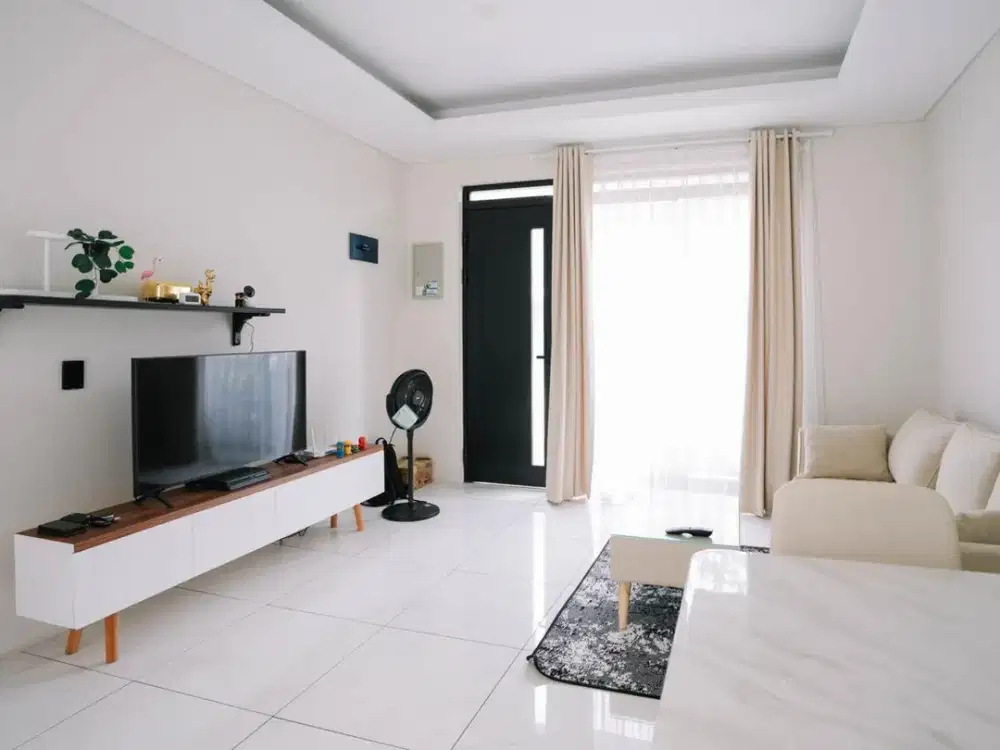 Rumah Minimalist Modern KBP Tarubhawana Full Furnished Siap Huni Ada Taman Cantik