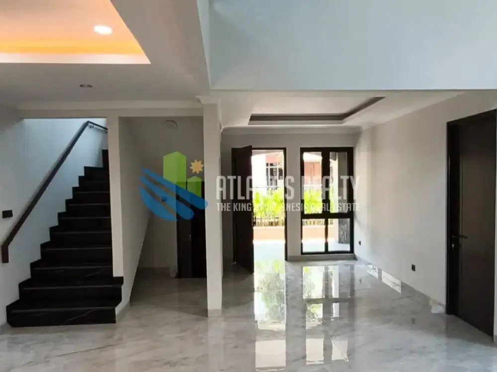 Dijual Rumah di Puspita Loka BSD City dengan Sky Garden