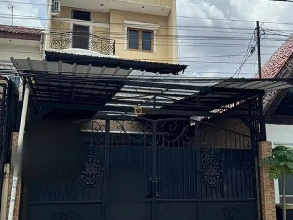 Harga Terbaik! Rumah Nyaman Cocok untuk Keluarga” Dijual Rumah 2,5 lantai di perumahan greenvile lokasi strategis