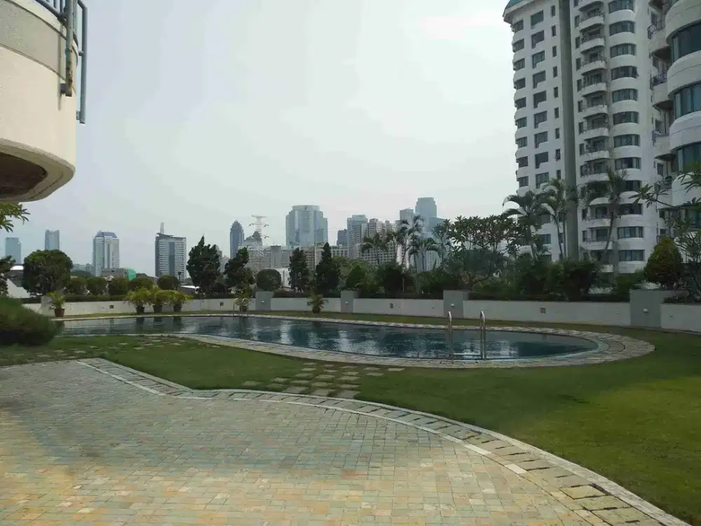 SEWA APARTEMEN PARK ROYALE EXECUTIVE JL GATOT SUBROTO JAKARTA PUSAT