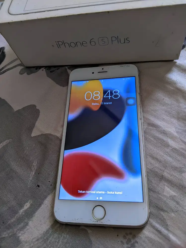 Iphone 6s plus silver 4/64