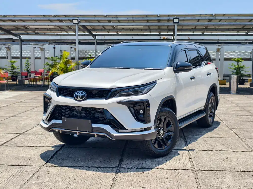 [4RB] TOYOTA FORTUNER 2.8 GR LEGENDER MATIC 2025 PUTIH GANJIL