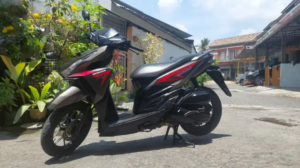 HONDA VARIO 125 THN 2015