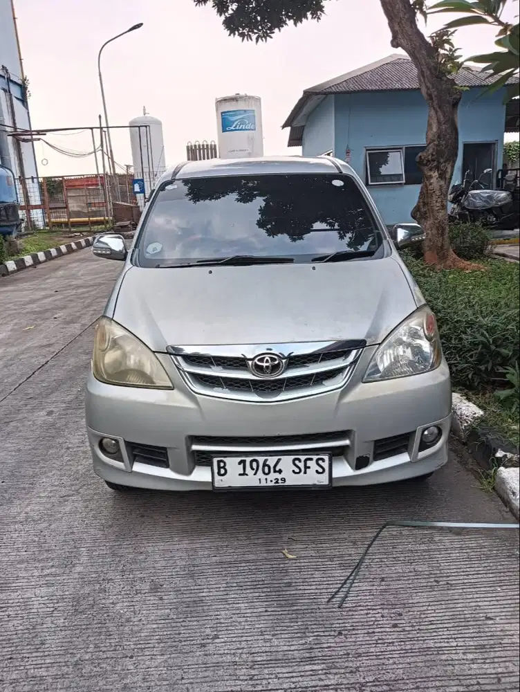 Dijual Mobil avanza bekas operasional perusahaan