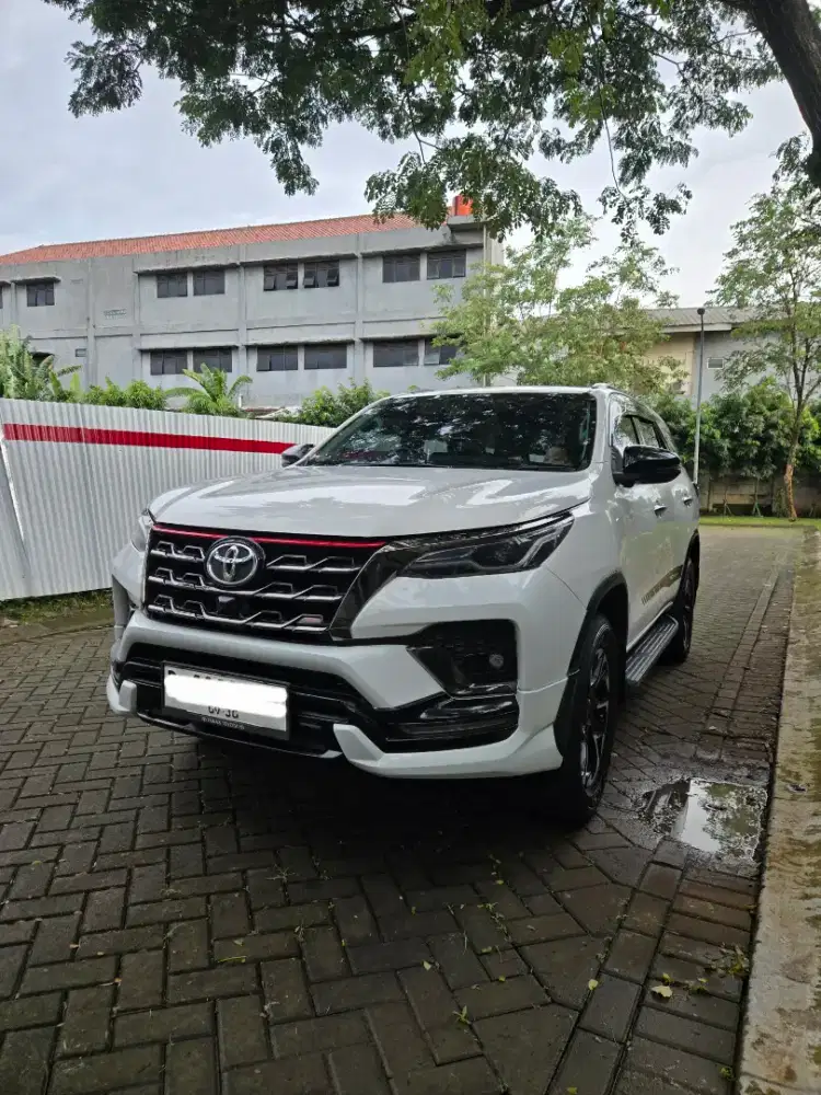 Fortuner VRZ TRD AT 2021 50th edition