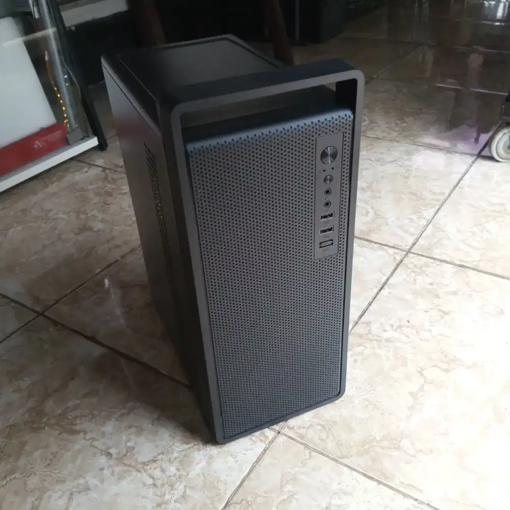 Konputer Pc Core i3/4gb/500gb