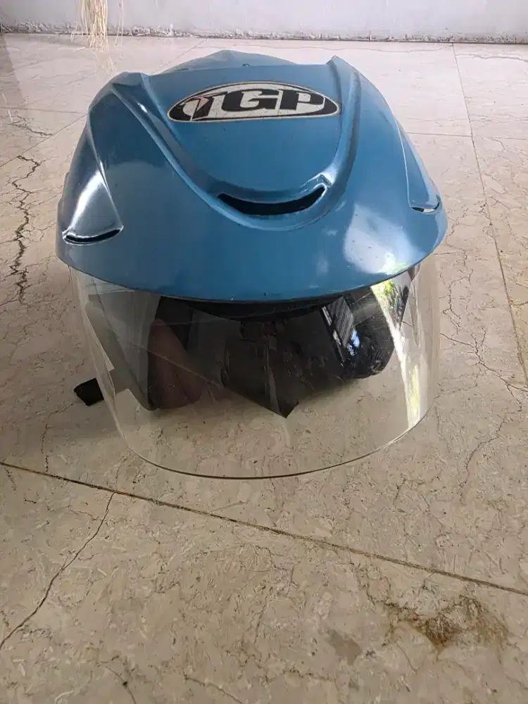 Helm anak size kecil