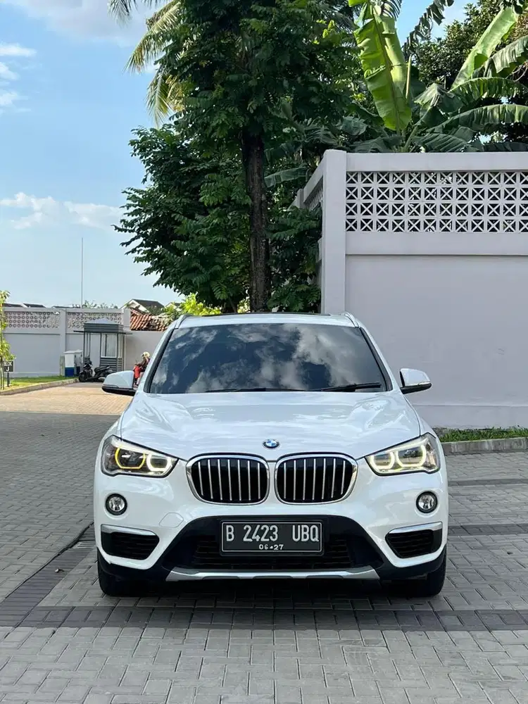 BMW X1 1.8 sDrive Xline F48 2017 PUTIH