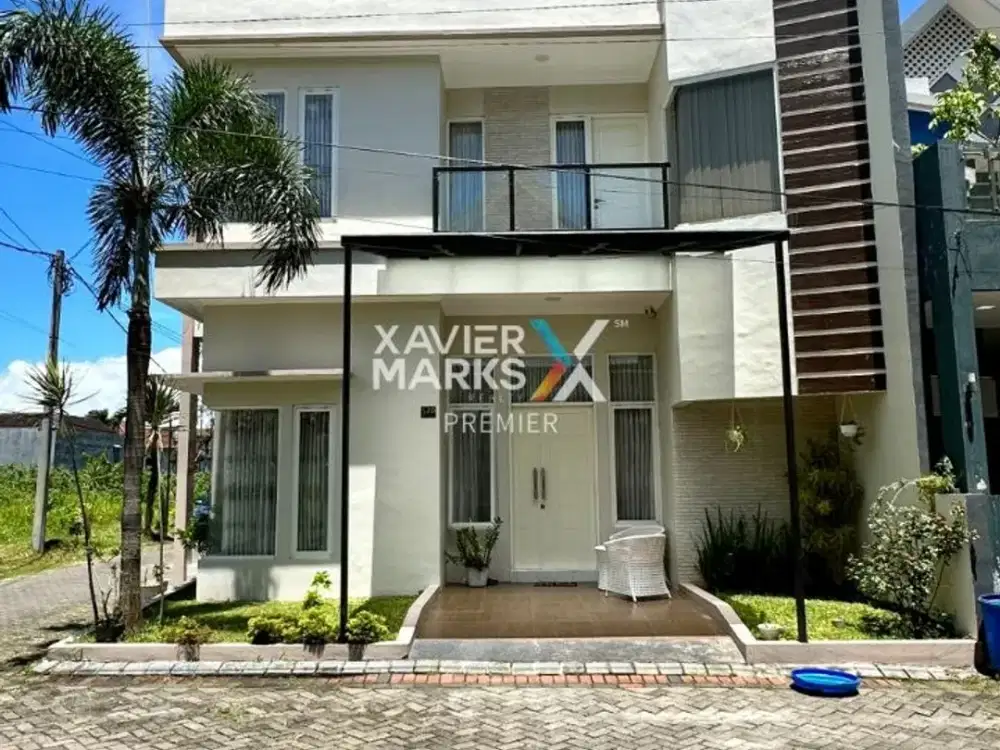 Dijual Rumah 2 Lantai Modern Minimalis di Jl Papa-papa Malang