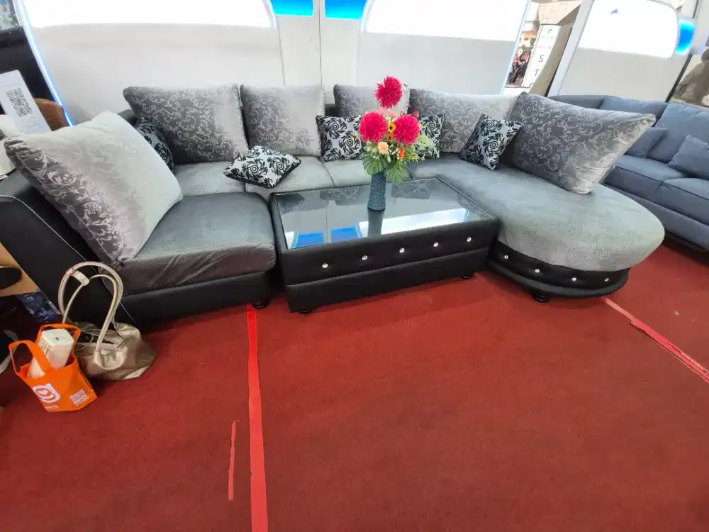 CREDIT SOFA RUANG KELUARGA PROMO BUNGA 0% FREE 1KALI CICILAN