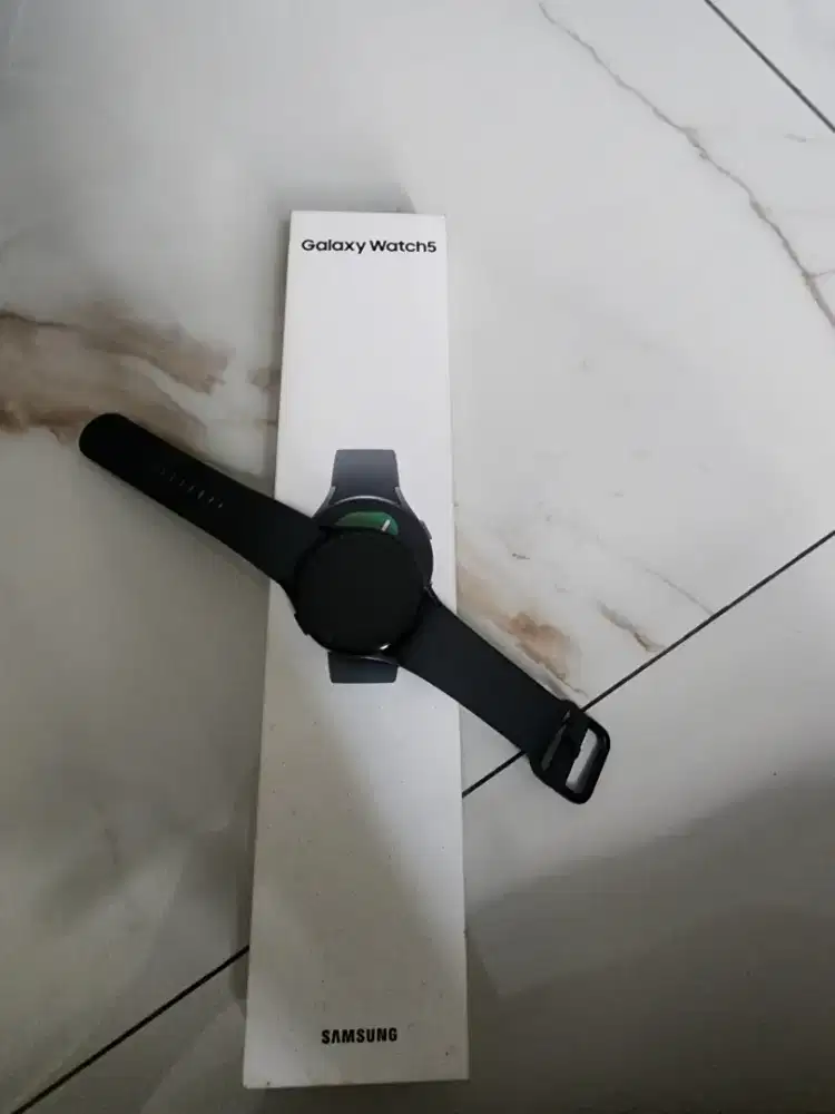 Dijual Samsung Watch 5 40mm Black