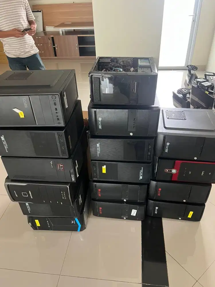 DIBELI KOMPUTER RUSAK EX KANTOR