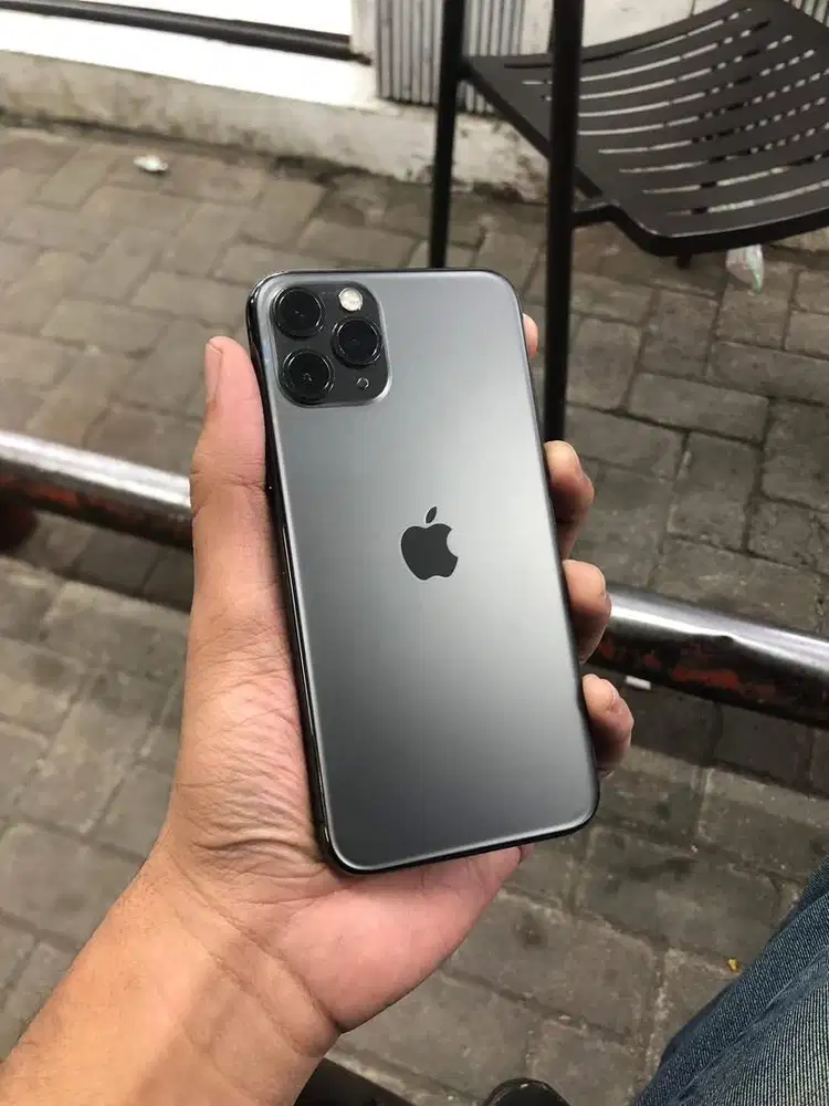 iPhone 11 Pro 64 GB