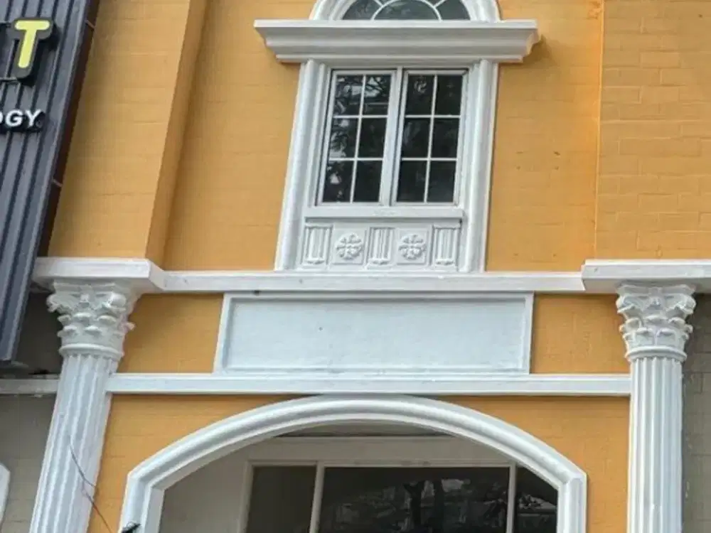 Dijual Ruko Badan 4.5X15 3 Lantai di Bolsena By Rumah Chinida (Dw)