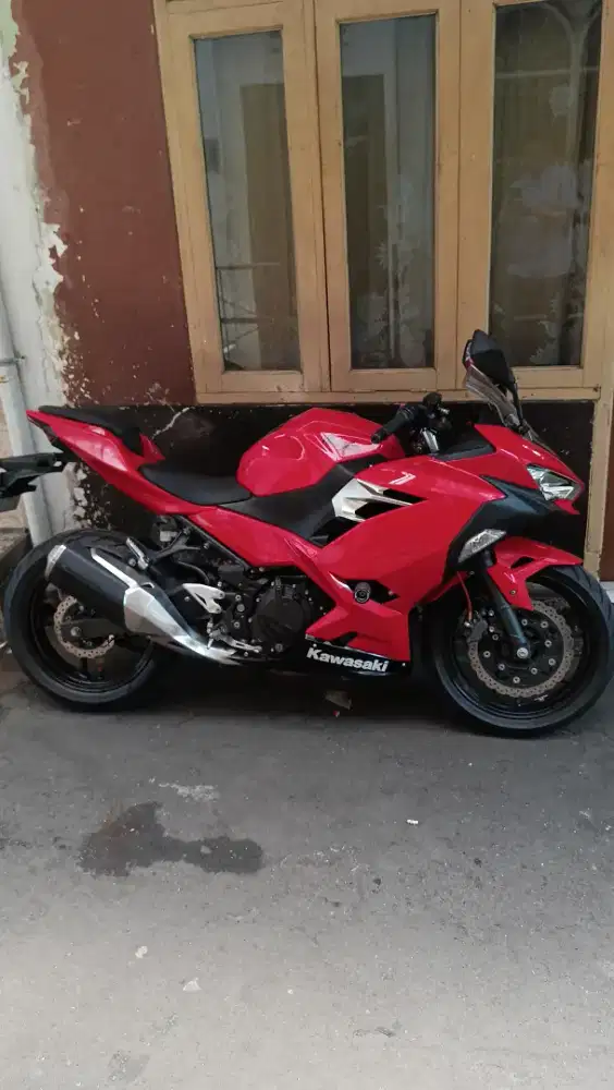 Ninja 250 FI 2019