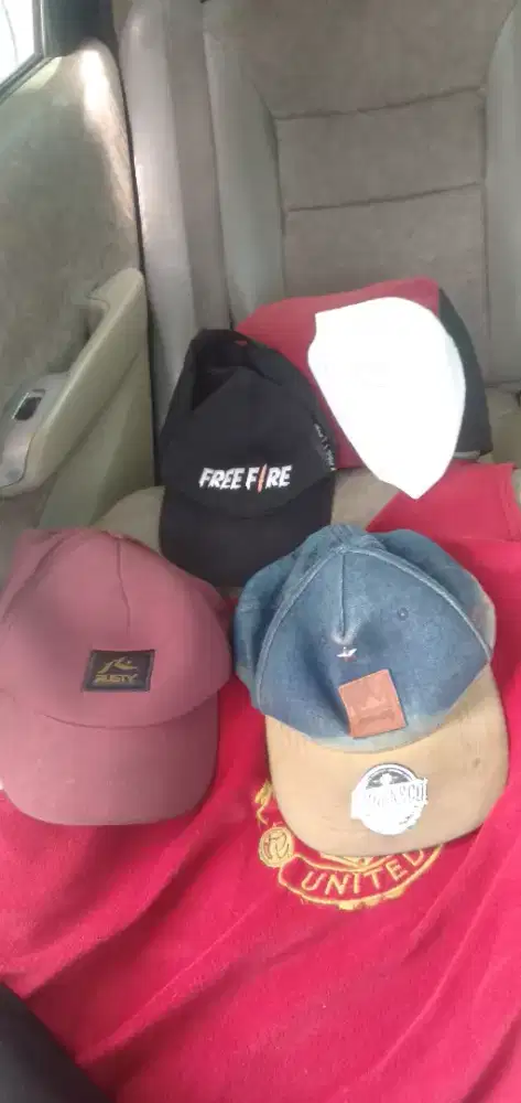 Di jual topi dll murah aja wa dan hp yg cepat dia dapat buruann