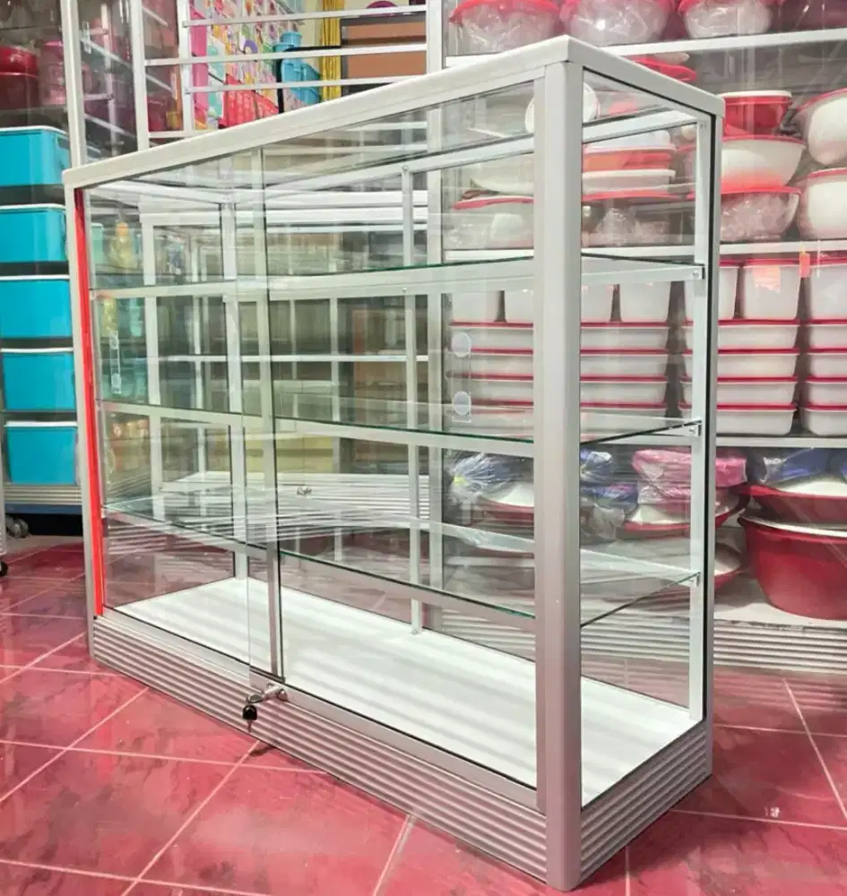 Etalase Kaca 1,2Mx1M Pake Pintu Geser