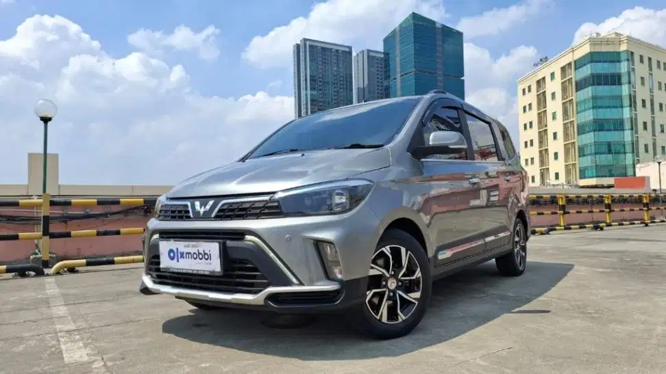 Wuling Confero S 1.5 L Lux Plus Bensin-MT 2022
