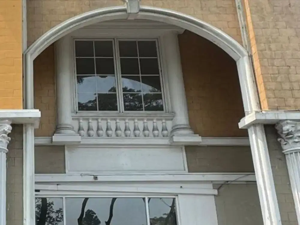 Dijual Ruko Hook 6X15 3 Lantai di Bolsena By Rumah Chinida (Dw)