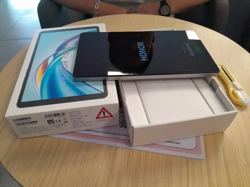 Honor Pad X7 4+4/128 GB cuma 1Jutaan saja