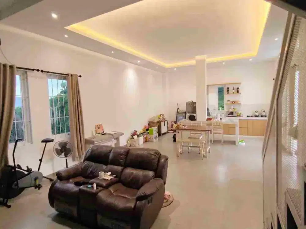 Rumah View Cantik di Tembalang