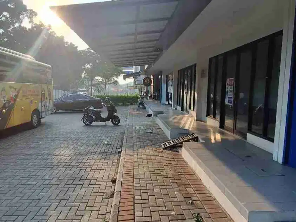 Disewakan Cepat, Ruko 2 Lantai Mumpung masih ada, ruko di neo fiera graha bintaro jaya