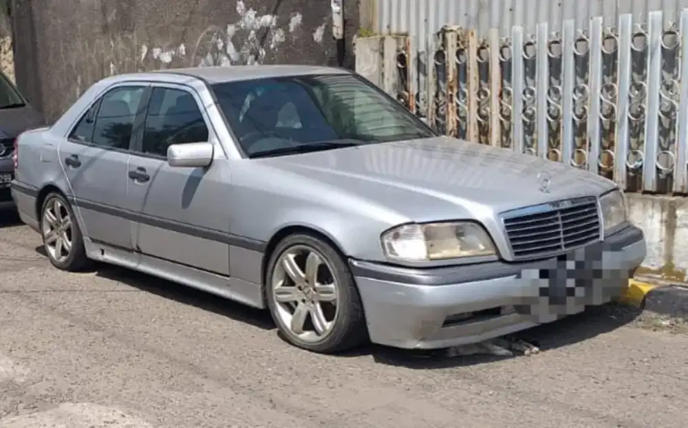 Mercedes benz c200 BU Pajak idup