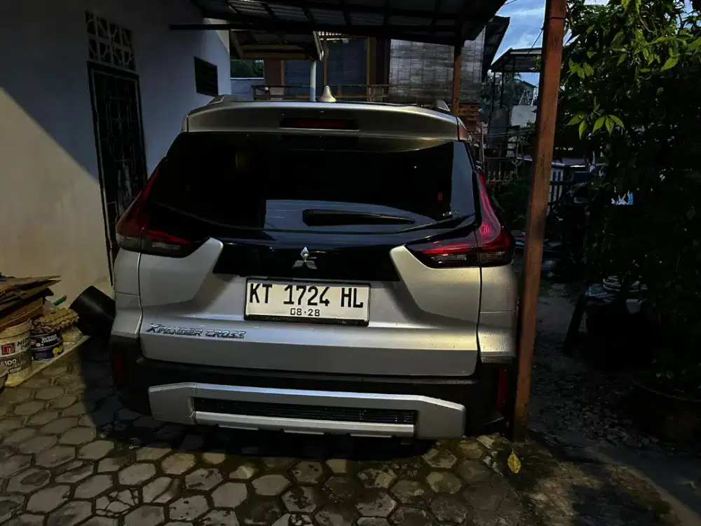 Dijual Xpander Cross Automatic