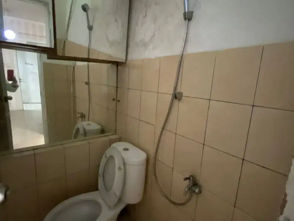 Green Pramuka City Dijual 2BR HOOK Full Furnish Murah