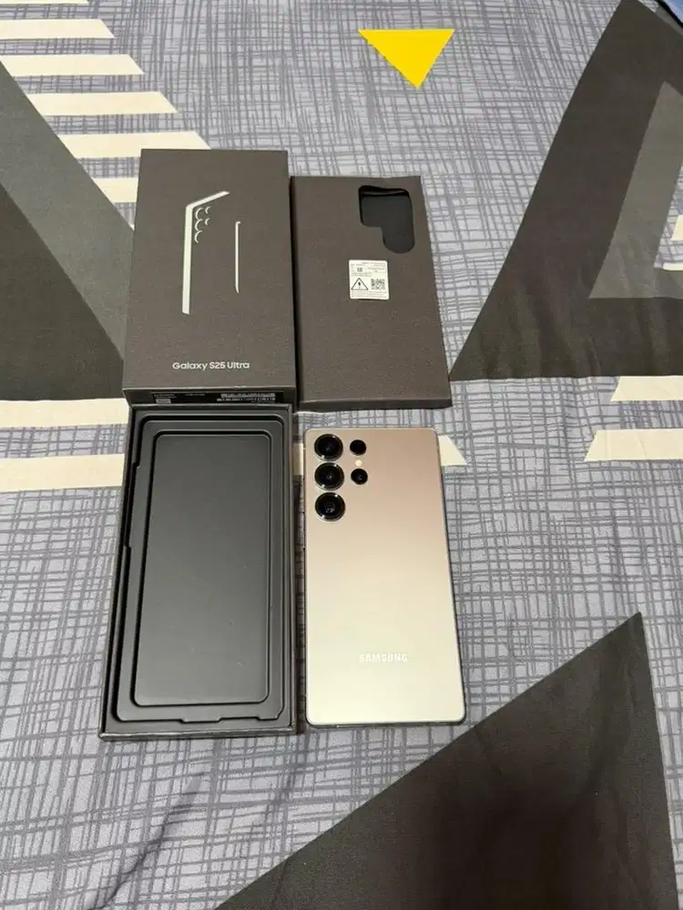 Samsung s25 ultra 5G 12/512 sein