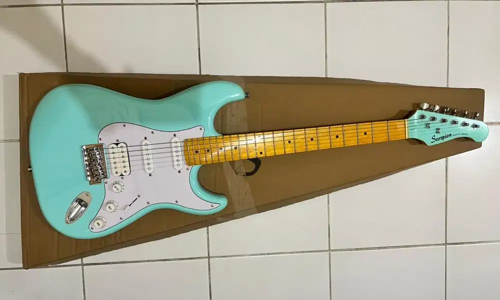 Gitar Elektrik/Listrik Scorpion Tipe SS-12 Deluxe Series
