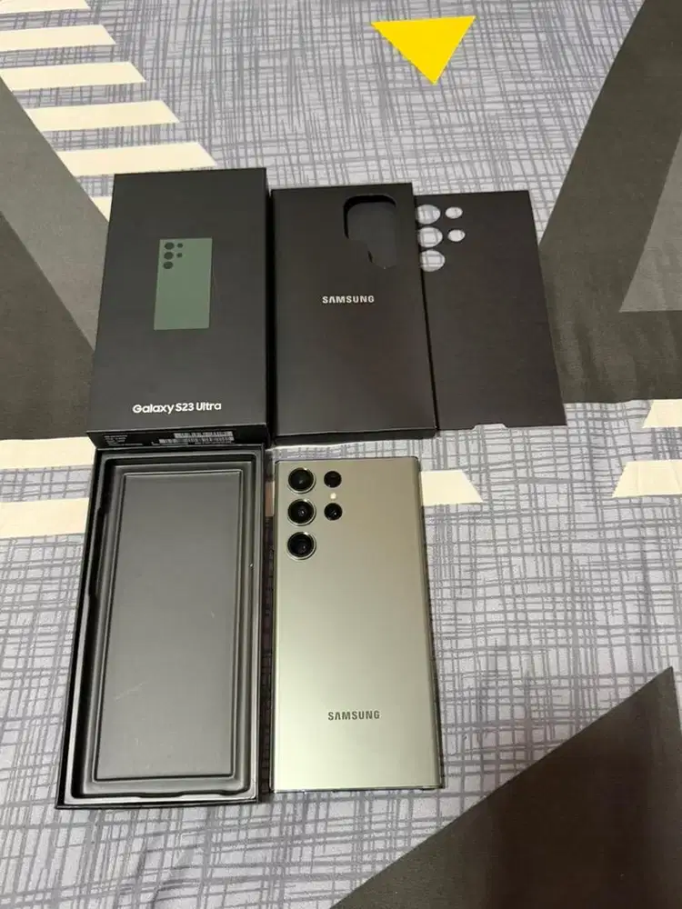 Samsung s23 ultra 5G 12/512 sein