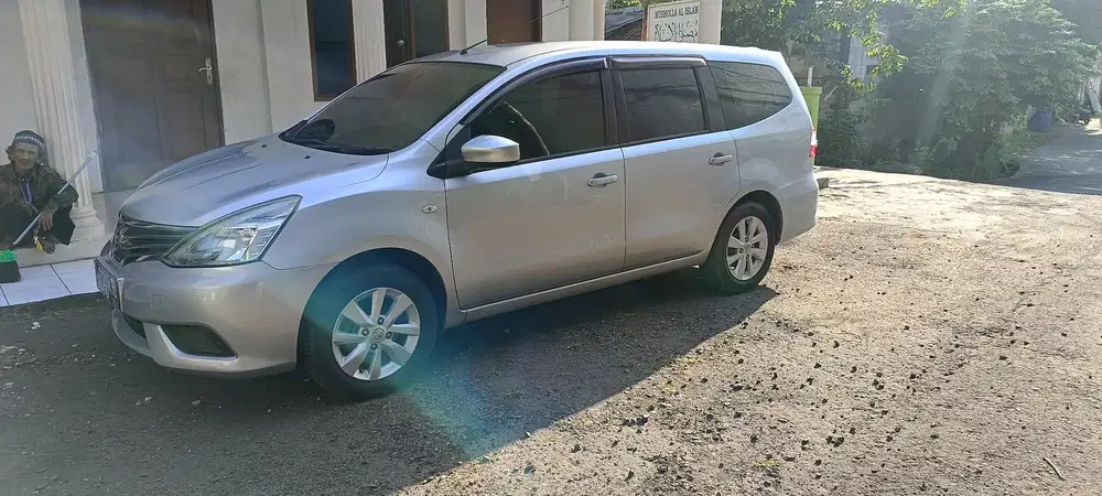 Nissan Grand livina 2016 Bensin