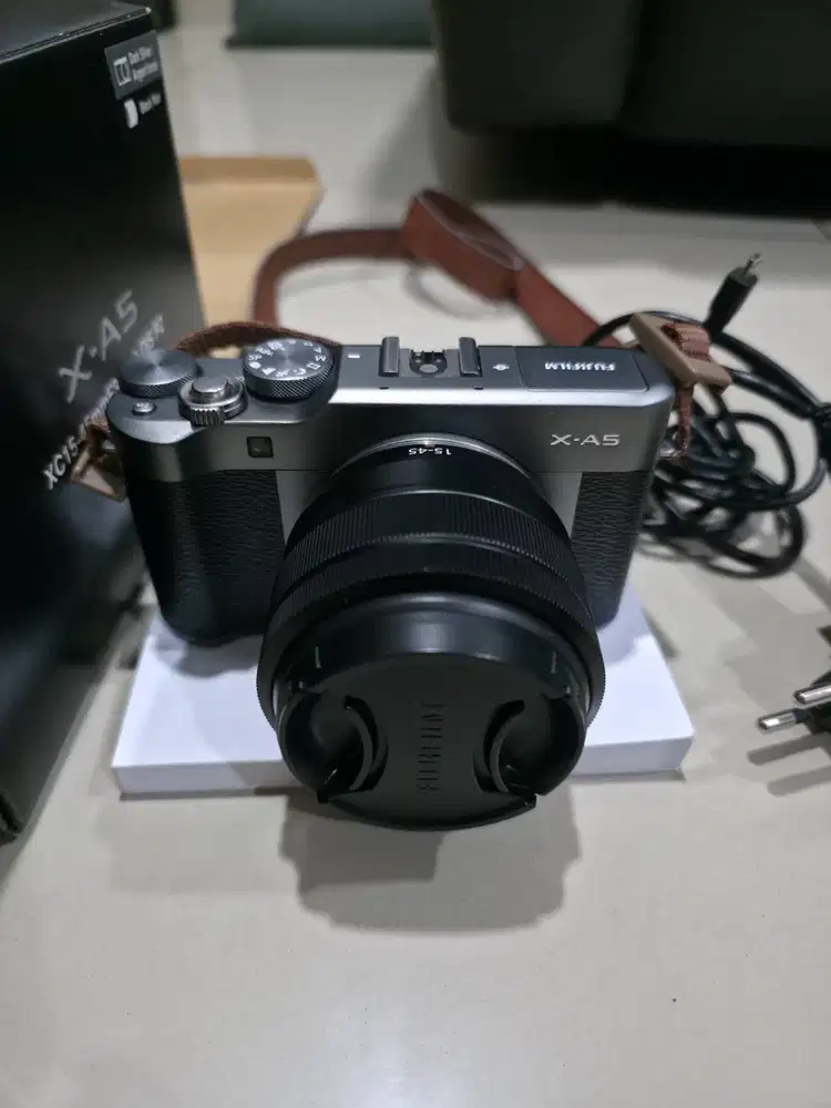 Fujifilm X-A5 Kit 15-45mm PZ - Kamera Fuji Film XA5 PAKETAN