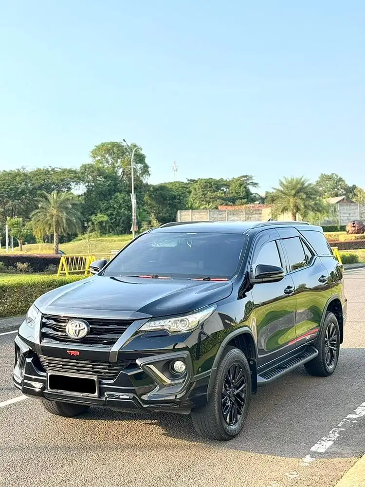 SANGAT ISTIMEWA! Toyota Fortuner TRD Sportivo 2.4 A/T 2020