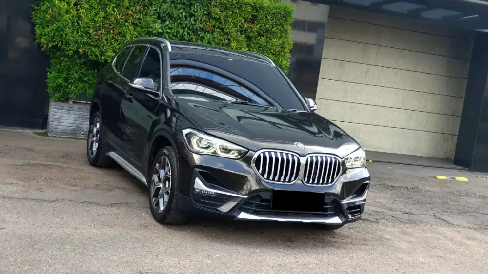 [ ANTIK LOW KM ] BMW X1 X 1 sDrive 1.8i XLine Facelift AT 2020/2021